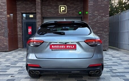 Maserati Levante I, 2021 год, 7 300 000 рублей, 3 фотография
