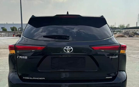 Toyota Highlander, 2024 год, 4 356 061 рублей, 5 фотография