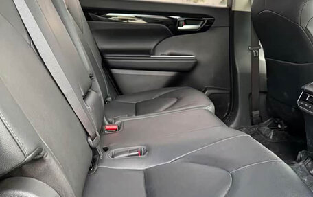 Toyota Highlander, 2024 год, 4 356 061 рублей, 9 фотография