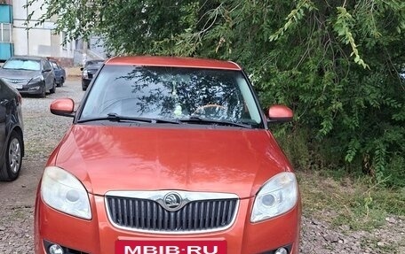 Skoda Fabia II, 2008 год, 390 000 рублей, 2 фотография