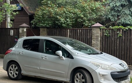 Peugeot 308 II, 2011 год, 550 000 рублей, 2 фотография