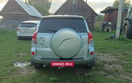 Toyota RAV4, 2008 год, 1 300 000 рублей, 4 фотография