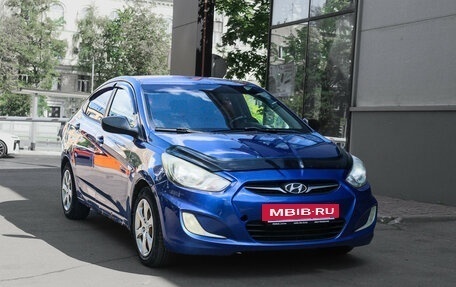 Hyundai Solaris II рестайлинг, 2011 год, 560 000 рублей, 3 фотография