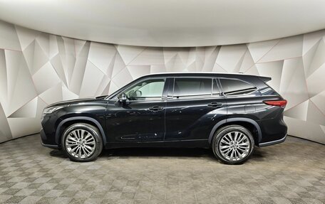 Toyota Highlander, 2023 год, 4 760 000 рублей, 5 фотография