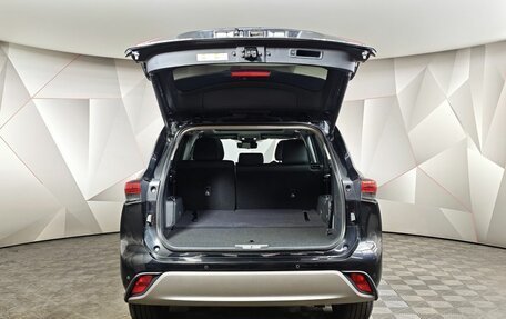 Toyota Highlander, 2023 год, 4 760 000 рублей, 12 фотография