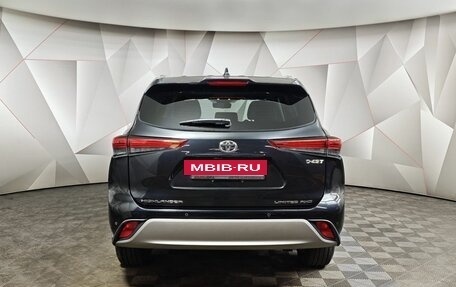 Toyota Highlander, 2023 год, 4 760 000 рублей, 8 фотография