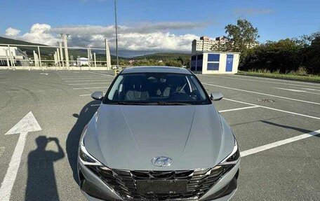 Hyundai Elantra, 2022 год, 1 525 000 рублей, 3 фотография