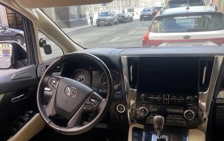 Toyota Alphard III, 2021 год, 6 500 000 рублей, 4 фотография