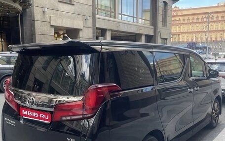 Toyota Alphard III, 2021 год, 6 500 000 рублей, 2 фотография