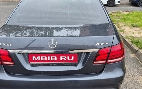 Mercedes-Benz E-Класс, 2014 год, 2 200 000 рублей, 3 фотография