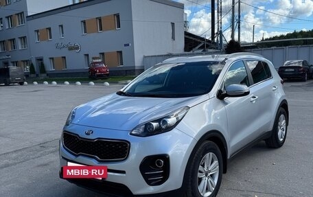 KIA Sportage IV рестайлинг, 2017 год, 1 900 000 рублей, 2 фотография