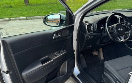 KIA Sportage IV рестайлинг, 2017 год, 1 900 000 рублей, 8 фотография