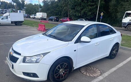 Chevrolet Cruze II, 2012 год, 620 000 рублей, 3 фотография