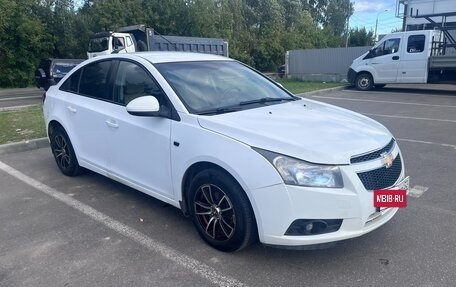 Chevrolet Cruze II, 2012 год, 620 000 рублей, 7 фотография