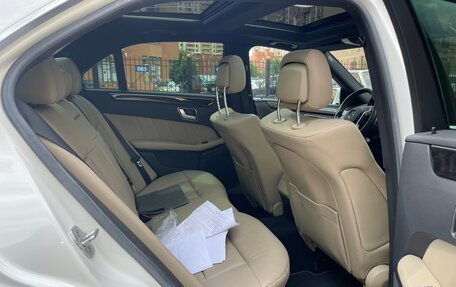 Mercedes-Benz E-Класс, 2012 год, 4 000 000 рублей, 16 фотография