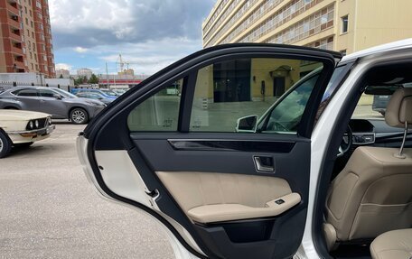 Mercedes-Benz E-Класс, 2012 год, 4 000 000 рублей, 11 фотография