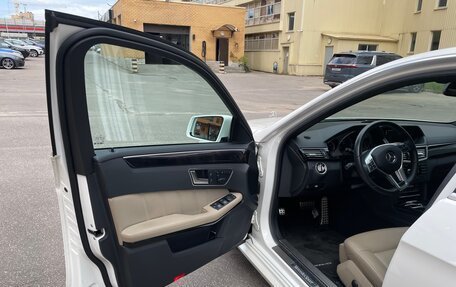 Mercedes-Benz E-Класс, 2012 год, 4 000 000 рублей, 7 фотография