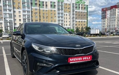KIA Optima IV, 2019 год, 1 870 000 рублей, 2 фотография