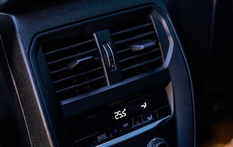 BMW 3 серия, 2019 год, 3 250 000 рублей, 12 фотография