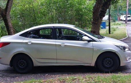 Hyundai Solaris II рестайлинг, 2015 год, 730 000 рублей, 4 фотография