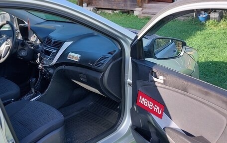 Hyundai Solaris II рестайлинг, 2015 год, 730 000 рублей, 11 фотография