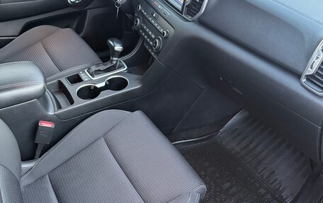 KIA Sportage IV рестайлинг, 2017 год, 1 750 000 рублей, 17 фотография