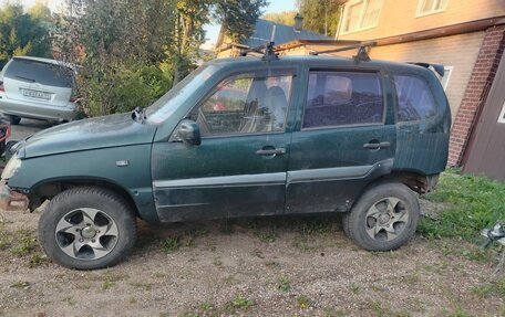 Chevrolet Niva I рестайлинг, 2005 год, 144 000 рублей, 1 фотография