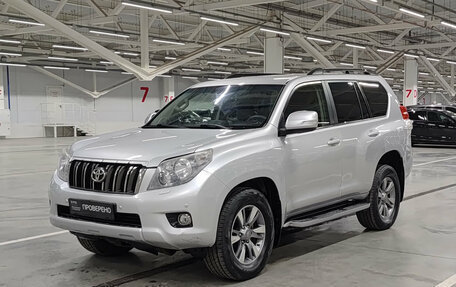 Toyota Land Cruiser Prado 150 рестайлинг 2, 2011 год, 1 900 000 рублей, 1 фотография