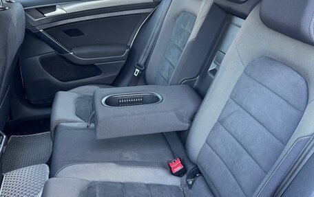 Volkswagen Golf VII, 2019 год, 1 630 000 рублей, 8 фотография