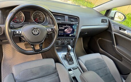 Volkswagen Golf VII, 2019 год, 1 630 000 рублей, 10 фотография