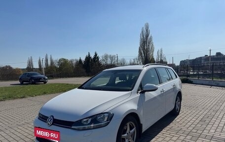 Volkswagen Golf VII, 2019 год, 1 630 000 рублей, 7 фотография