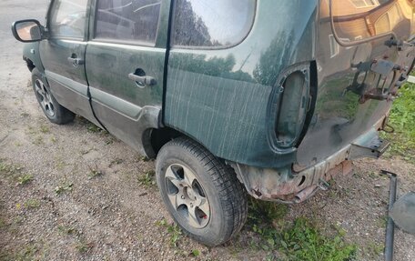 Chevrolet Niva I рестайлинг, 2005 год, 144 000 рублей, 4 фотография