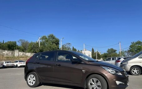 Hyundai Solaris II рестайлинг, 2015 год, 1 150 000 рублей, 5 фотография