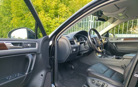 Volkswagen Touareg III, 2016 год, 3 200 000 рублей, 3 фотография