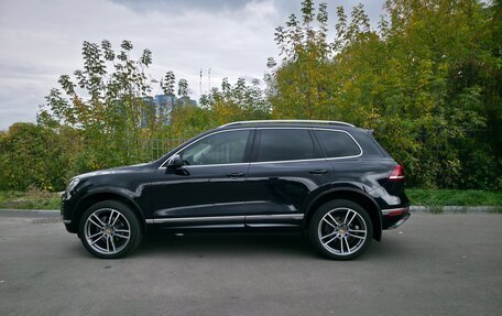 Volkswagen Touareg III, 2016 год, 3 200 000 рублей, 2 фотография