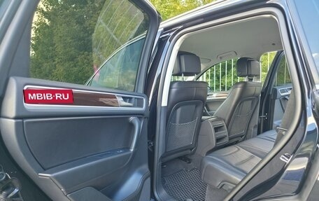 Volkswagen Touareg III, 2016 год, 3 200 000 рублей, 11 фотография