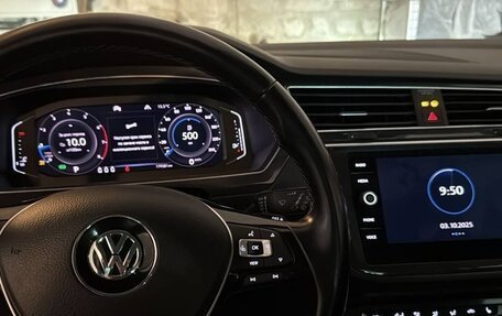 Volkswagen Tiguan II, 2019 год, 2 300 000 рублей, 4 фотография