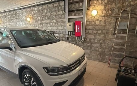 Volkswagen Tiguan II, 2019 год, 2 300 000 рублей, 12 фотография