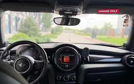 MINI Hatch, 2020 год, 2 650 000 рублей, 16 фотография