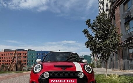 MINI Hatch, 2020 год, 2 650 000 рублей, 8 фотография
