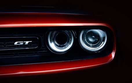 Dodge Challenger III рестайлинг 2, 2020 год, 5 900 000 рублей, 24 фотография