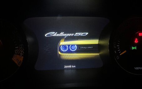 Dodge Challenger III рестайлинг 2, 2020 год, 5 900 000 рублей, 33 фотография
