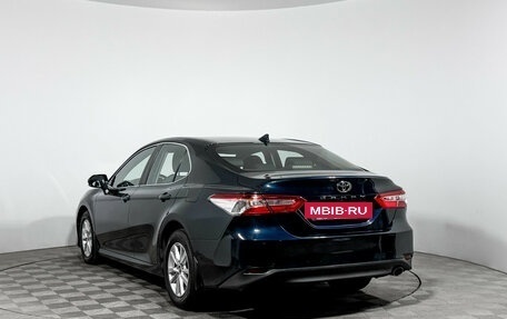 Toyota Camry, 2019 год, 2 165 000 рублей, 7 фотография