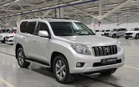 Toyota Land Cruiser Prado 150 рестайлинг 2, 2011 год, 1 900 000 рублей, 3 фотография