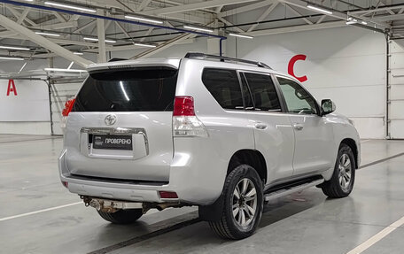 Toyota Land Cruiser Prado 150 рестайлинг 2, 2011 год, 1 900 000 рублей, 6 фотография