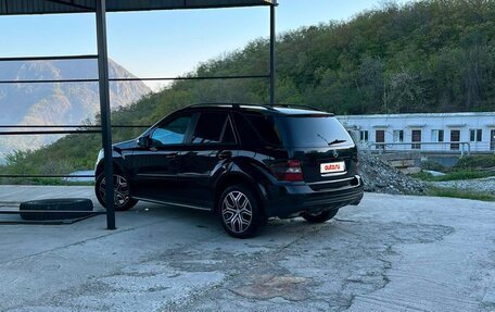 Mercedes-Benz M-Класс, 2005 год, 1 300 000 рублей, 2 фотография