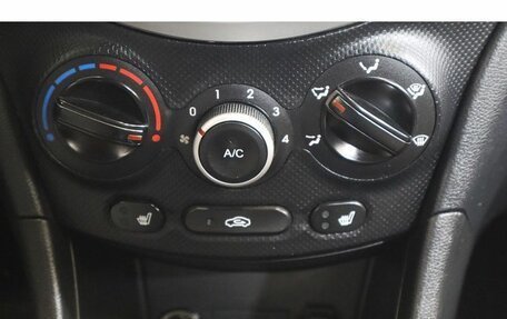Hyundai Solaris II рестайлинг, 2013 год, 689 000 рублей, 11 фотография