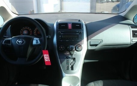 Toyota Auris II, 2011 год, 1 080 000 рублей, 14 фотография