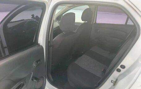 Renault Logan II, 2017 год, 420 000 рублей, 11 фотография