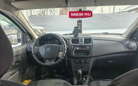 Renault Logan II, 2017 год, 420 000 рублей, 5 фотография